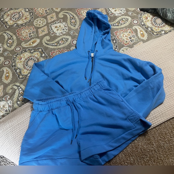 Universal thread set - Picture 1 of 2